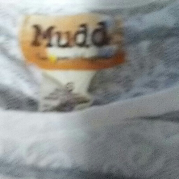 Top   lacy - Picture 2 of 2